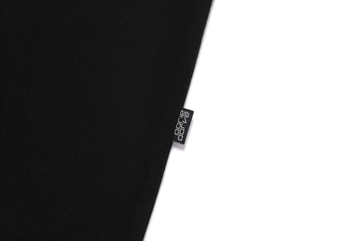 바쥬비쥬(BAJOO BIJOO) LOGO PRINT T-SHIRT [BLACK]