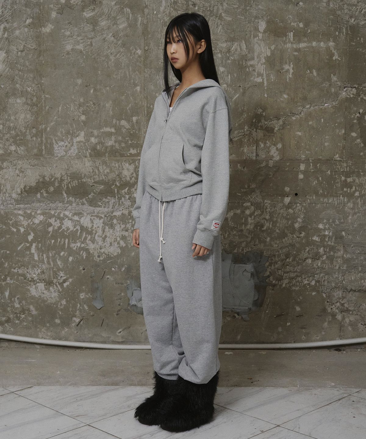 에르에르(ERER) Vintage Label Zip-up Hoodie Melange Gray