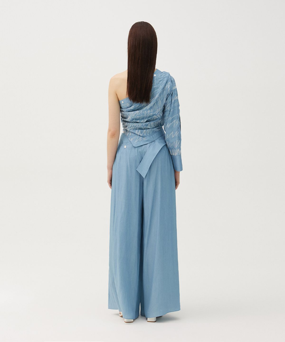 므아므(MMAM) Denim stitch unbalance shirt top