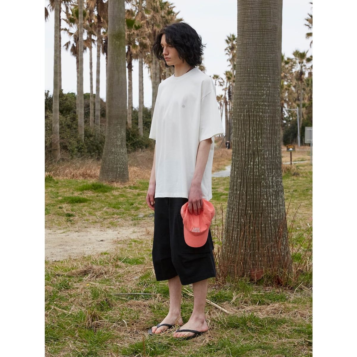 샌드 사운드(SAND SOUND) (UNISEX) 타투 그래픽 오버핏 반팔 티셔츠  화이트