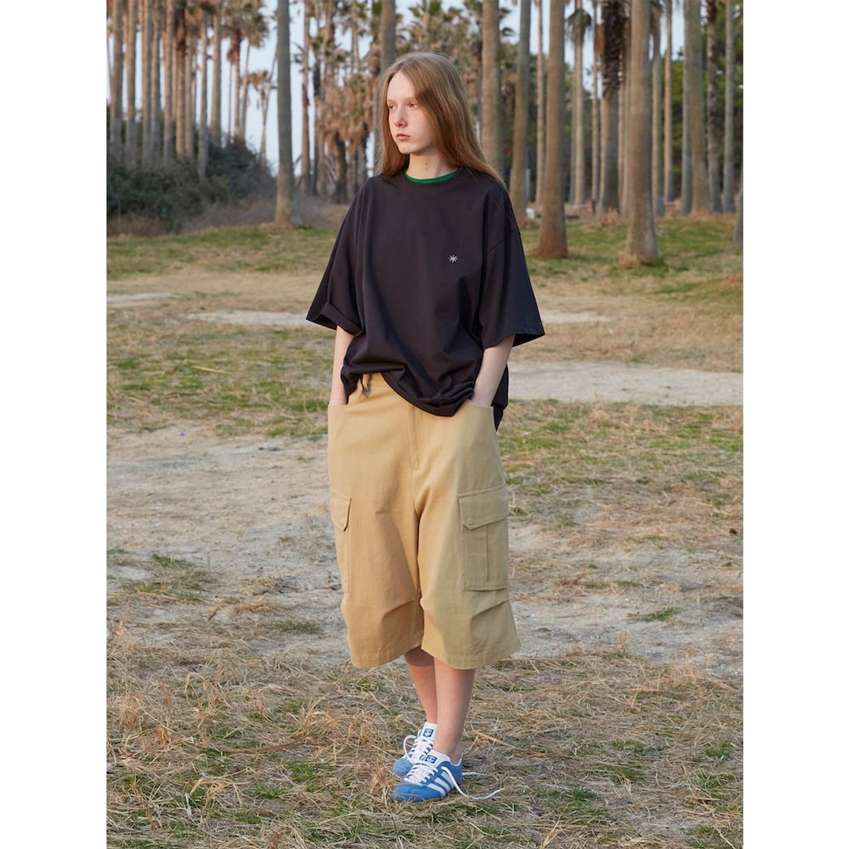 샌드 사운드(SAND SOUND) (UNISEX) 타투 그래픽 오버핏 반팔 티셔츠  네이비