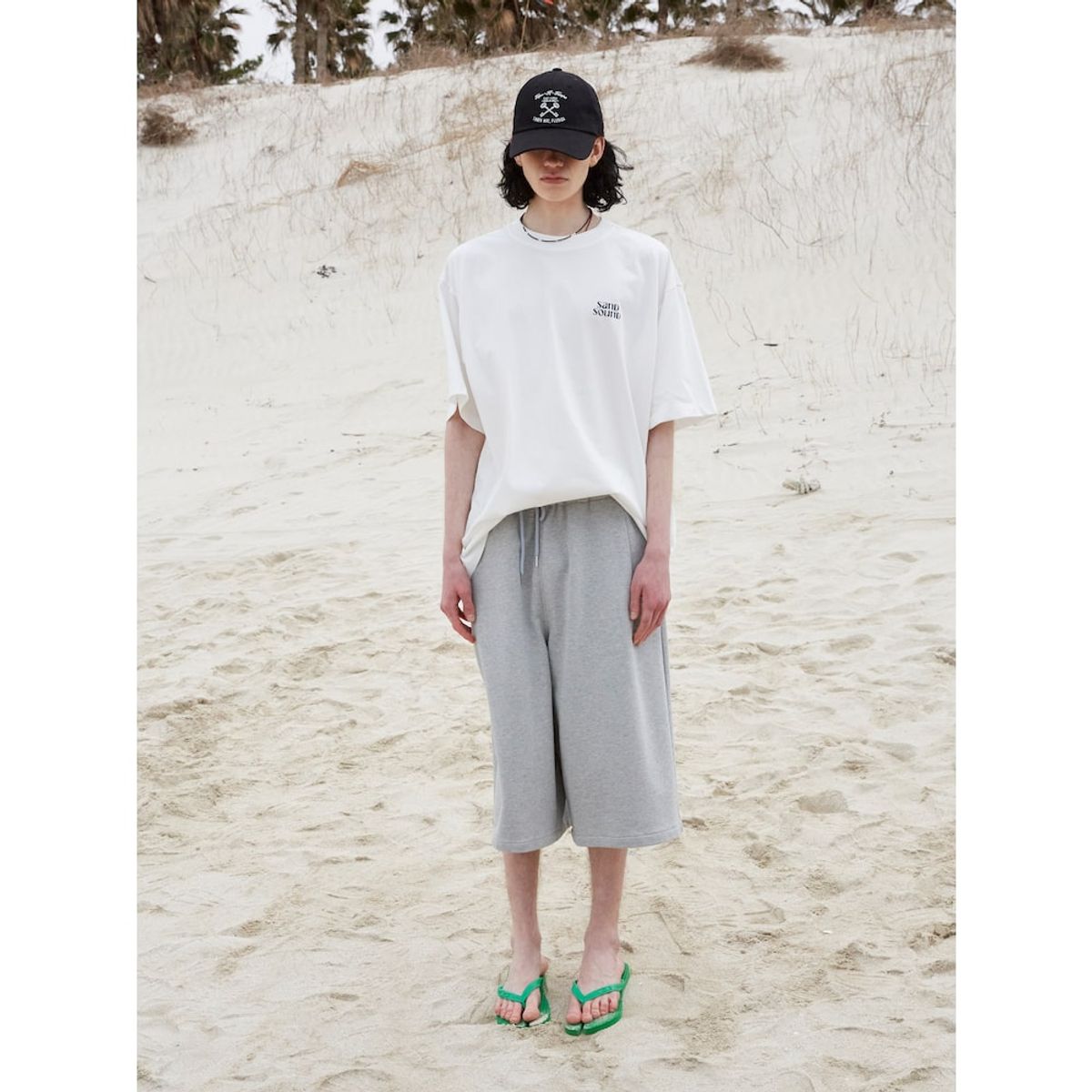 샌드 사운드(SAND SOUND) (UNISEX) 비치 그래픽 오버핏 반팔 티셔츠  아이보리