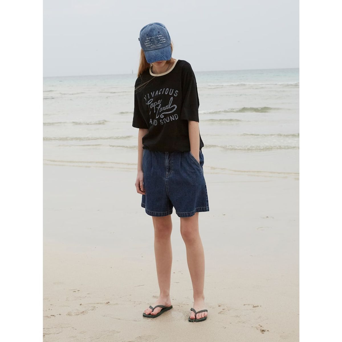 샌드 사운드(SAND SOUND) (UNISEX) 드로잉 그래픽 오버핏 반팔 링거 티셔츠  차콜