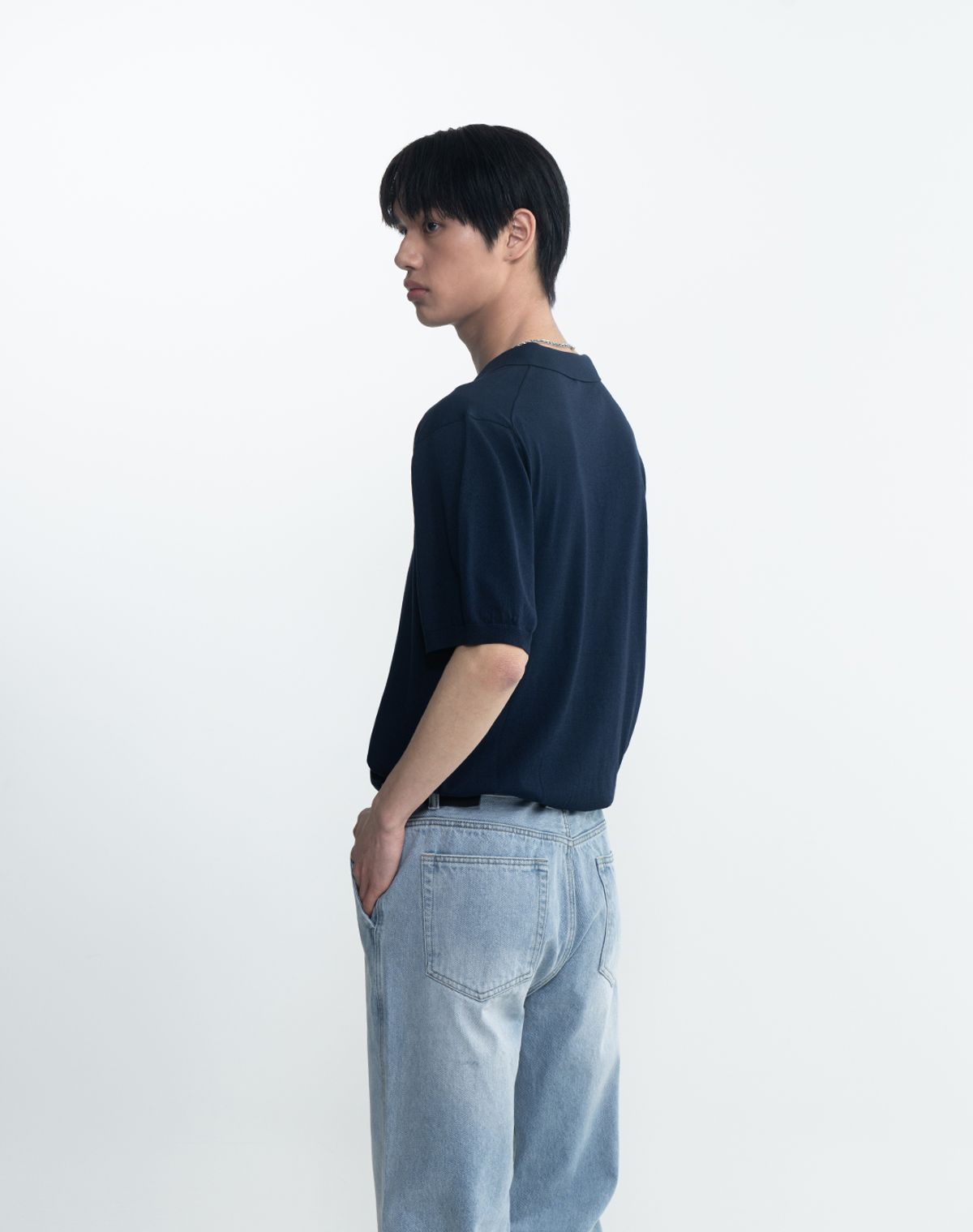 워크온바디오프(WORK ON BODY OFF) [워셔블] 오션 솔리드 비스코스 반팔 니트 [네이비]