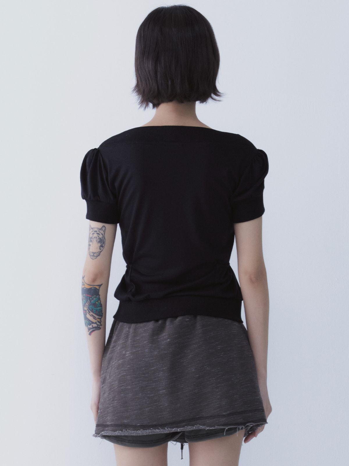 쎄쎄쎄(SETSETSET) ORBIT ZIP TOP BLACK