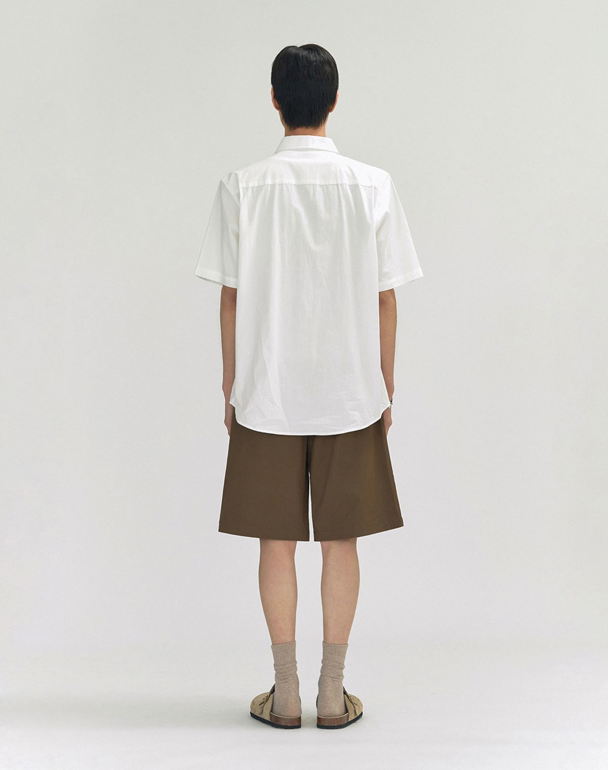 워크온바디오프(WORK ON BODY OFF) 포플린 오버핏 캐쥬얼 코튼 반팔 셔츠 [화이트]