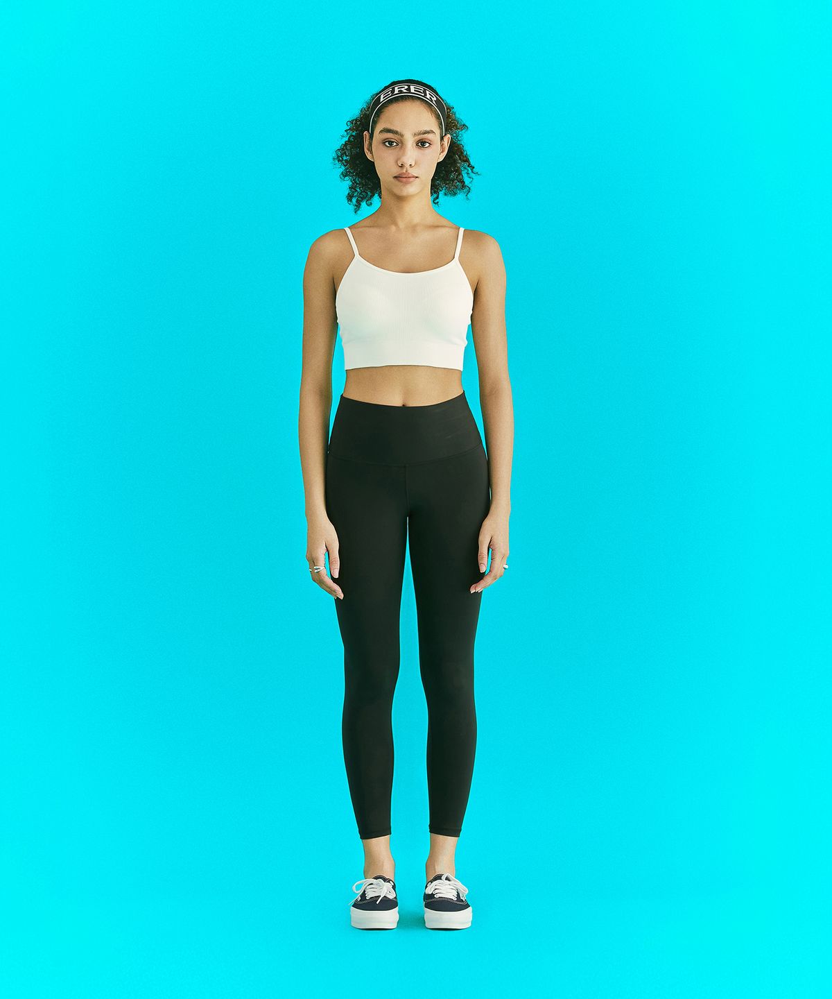 에르에르(ERER) Soft Fabric Leggings Black