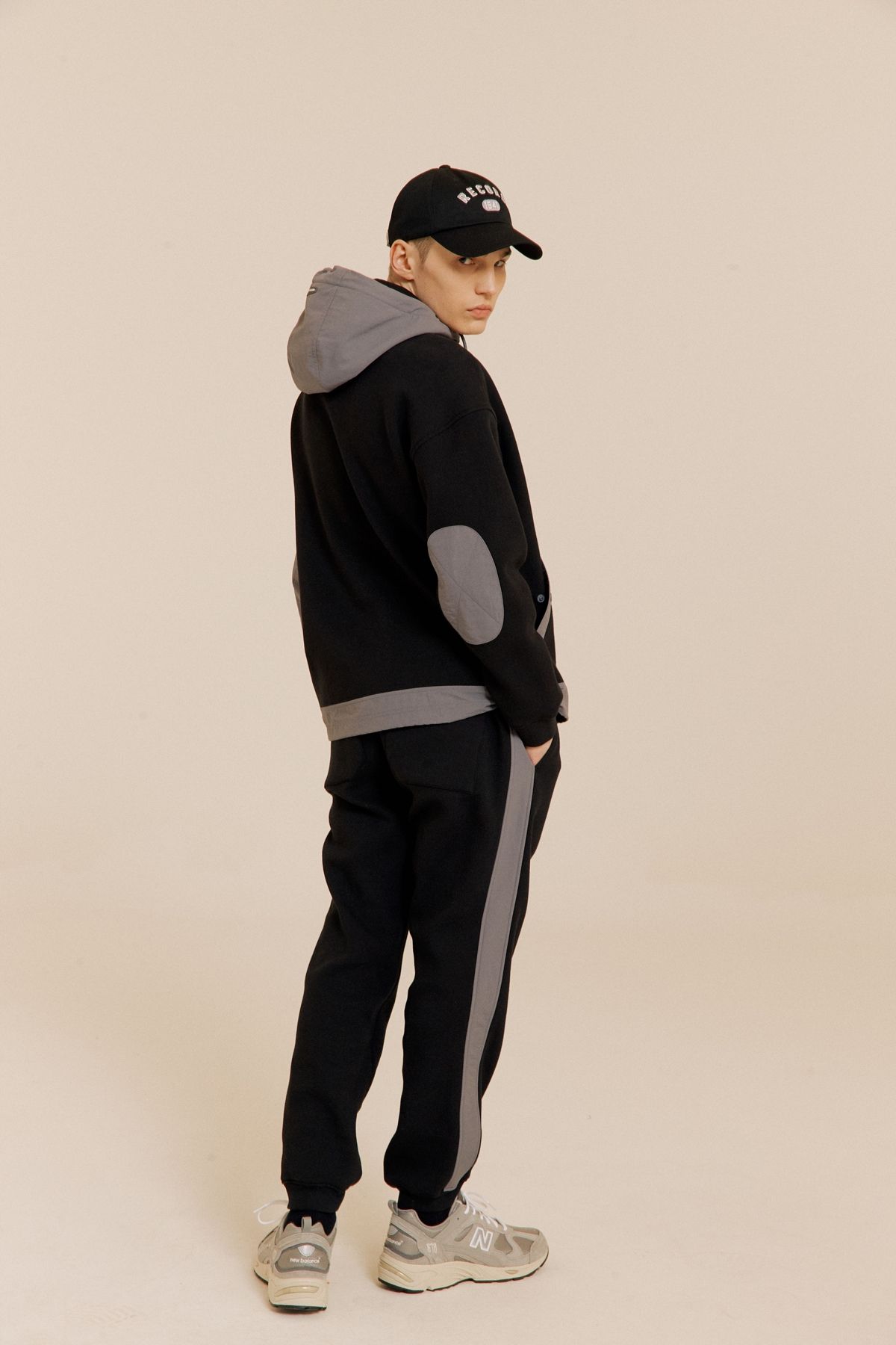 아부가르시아(ABU GARCIA) 스웻 조거 BLACK