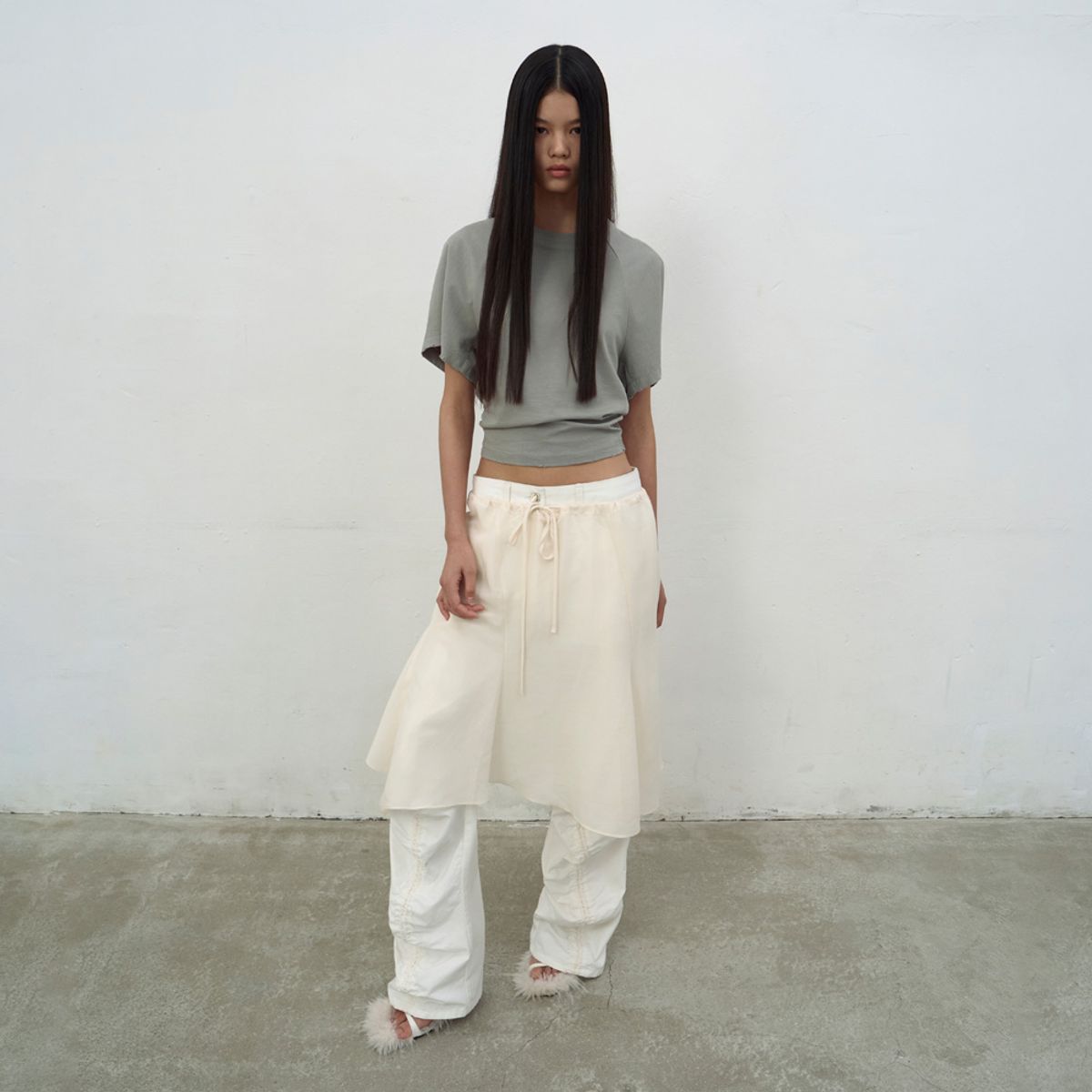엘씨디씨티엠(LCDC™) FLARE LAYERED SKIRT (IVORY)