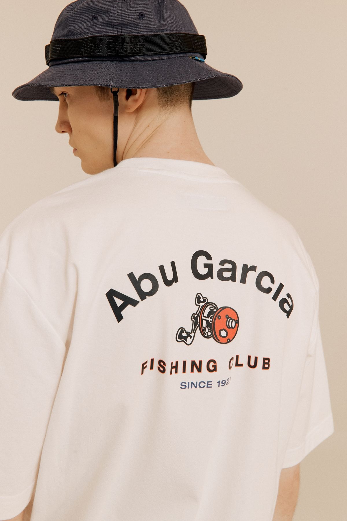 아부가르시아(ABU GARCIA) 클래식 ABU 반팔티 WHITE