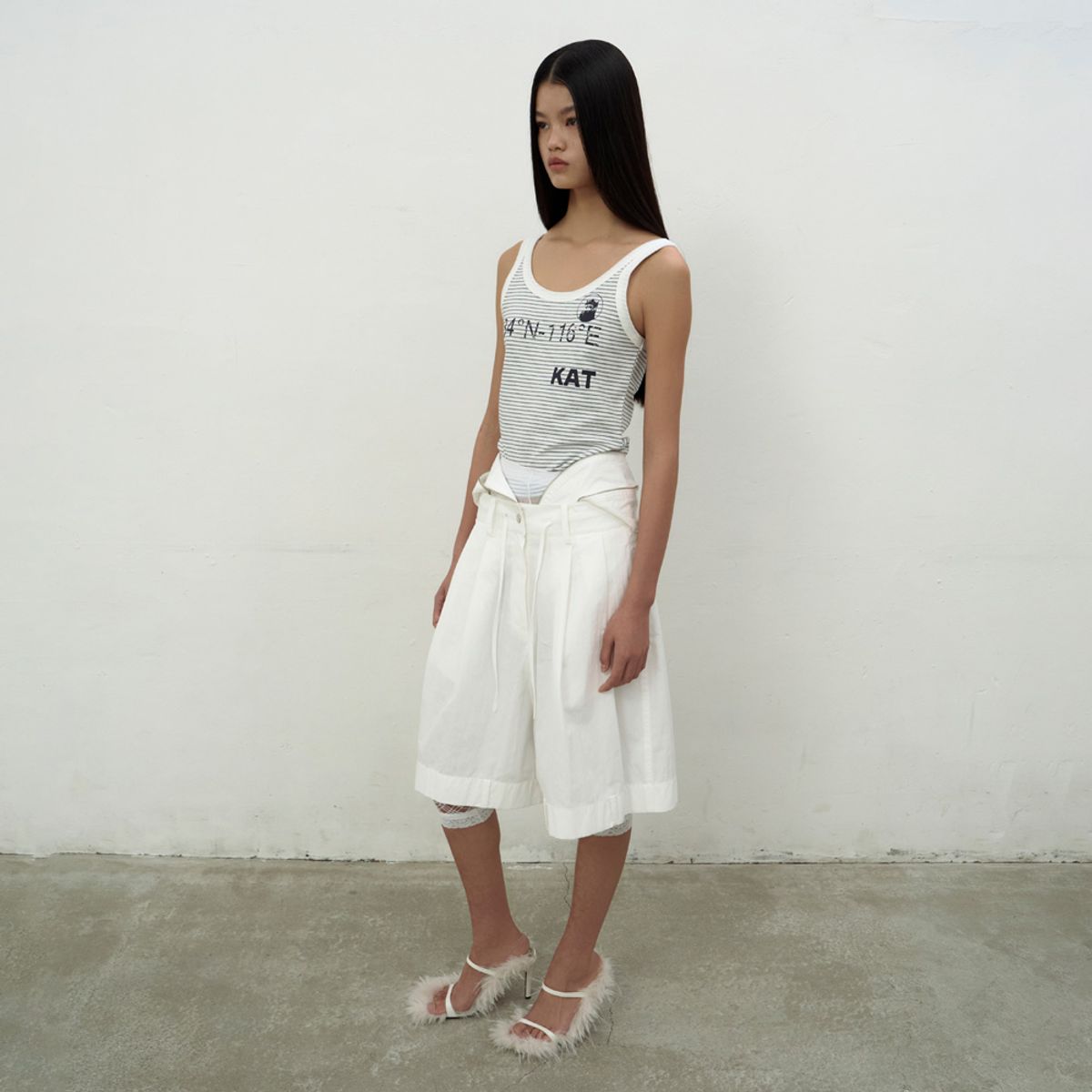 엘씨디씨티엠(LCDC™) DRAWSTRING POCKET SHORTS (WHITE)