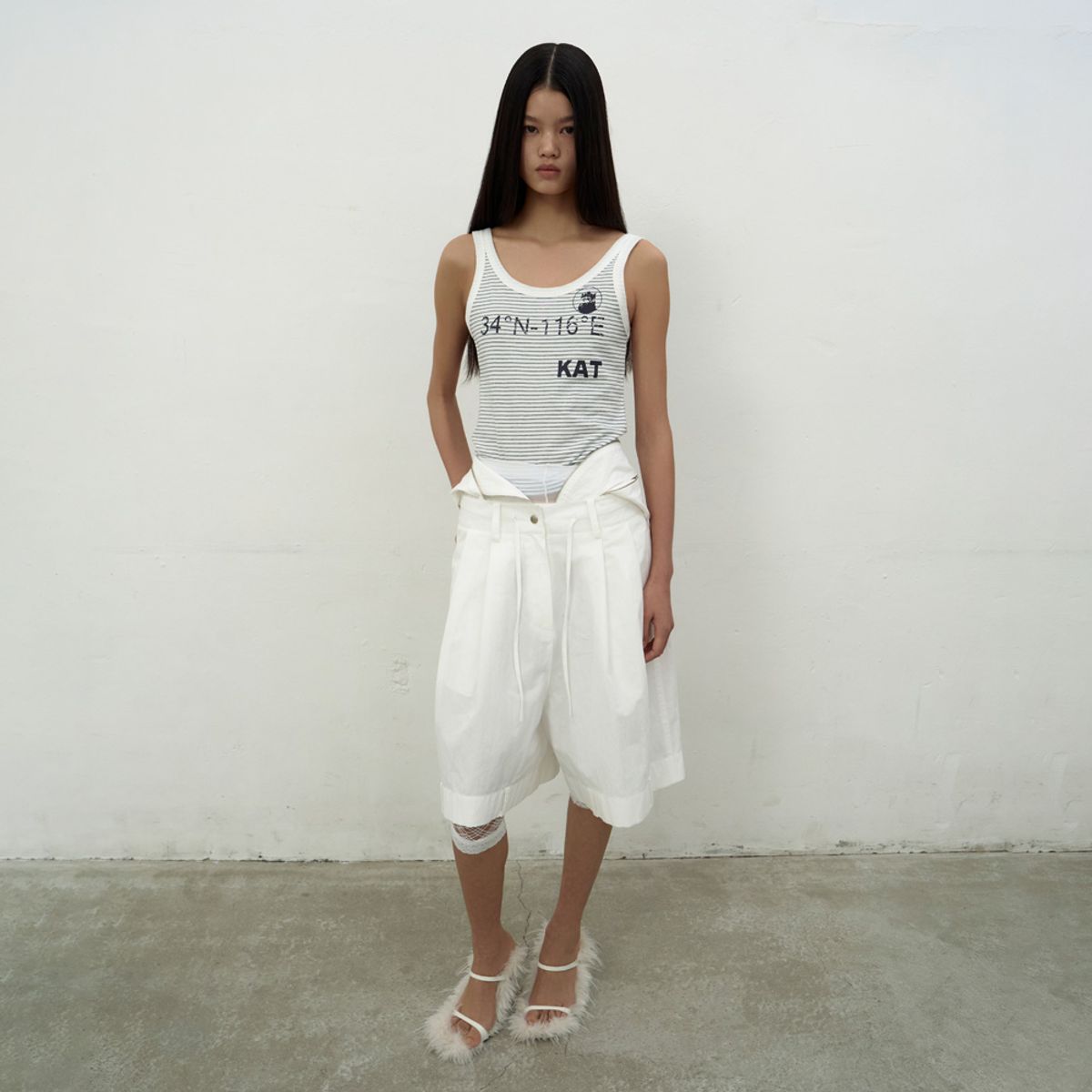엘씨디씨티엠(LCDC™) DRAWSTRING POCKET SHORTS (WHITE)