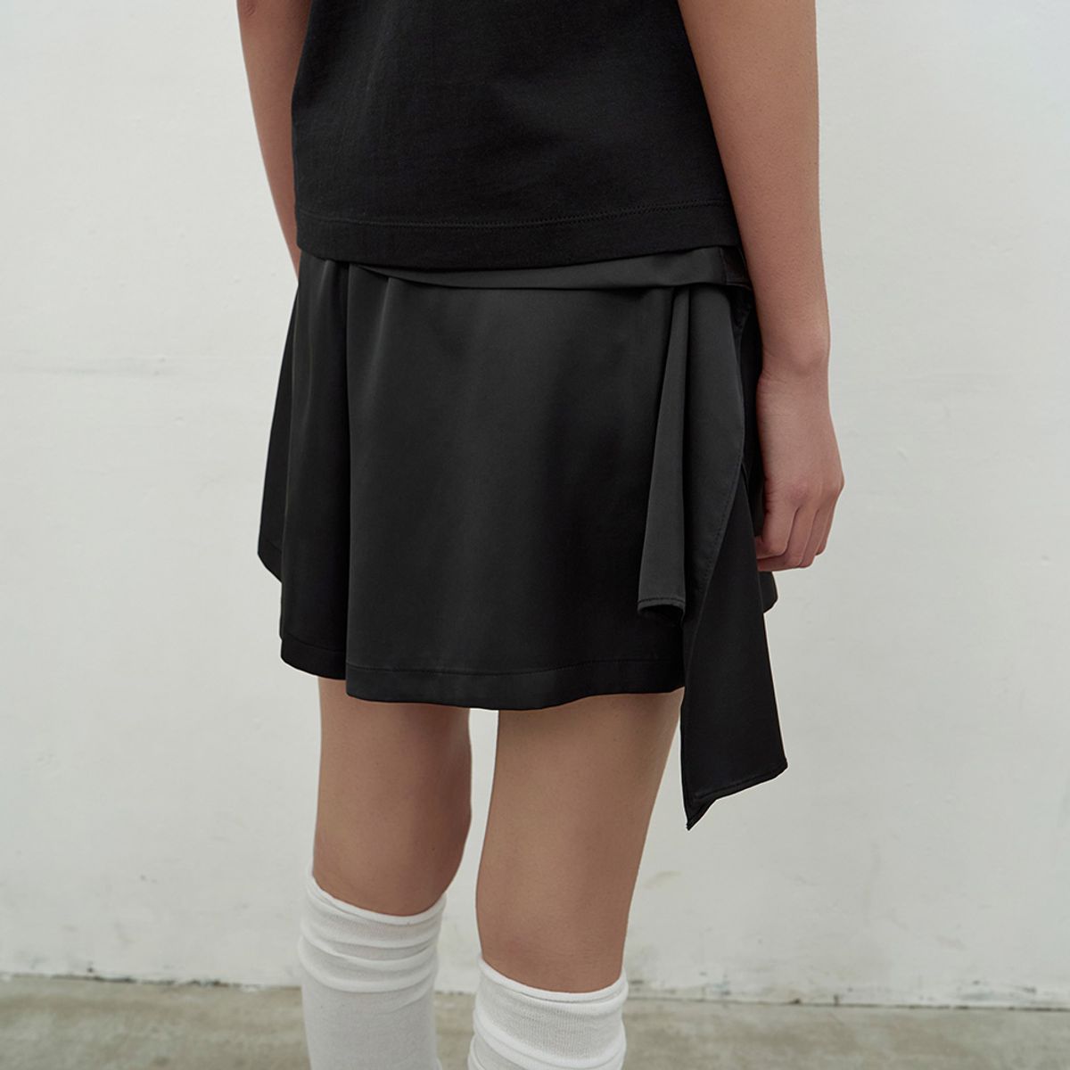 엘씨디씨티엠(LCDC™) SATIN SLEEP SHORTS (BLACK)