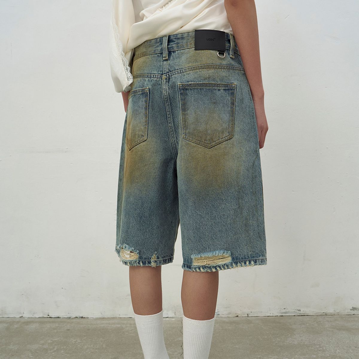 엘씨디씨티엠(LCDC™) WASHED BLUE DENIM SHORTS (BLUE)