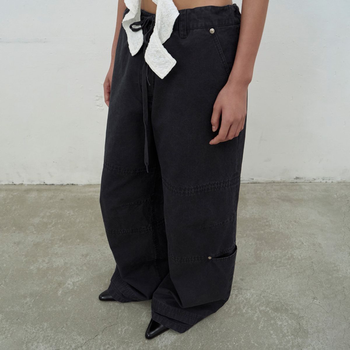 엘씨디씨티엠(LCDC™) WASHED STRING WIDE-LEG TROUSERS (DARK GREY)