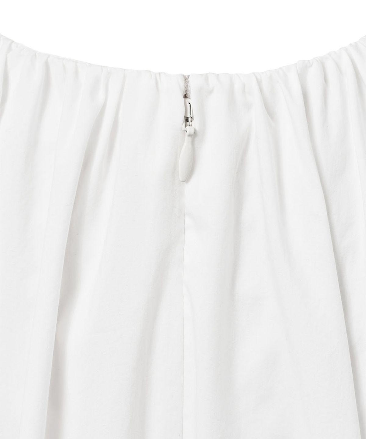 아모멘토(AMOMENTO) COTTON VOLUME SHIRRING DRESS_WHITE