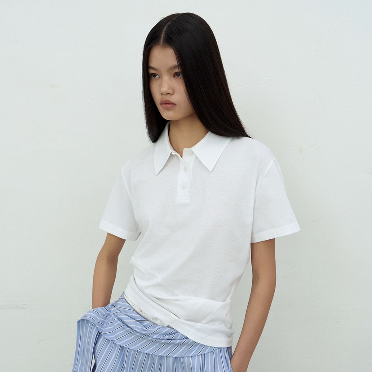 엘씨디씨티엠(LCDC™) OPEN COLLAR TOP (WHITE)