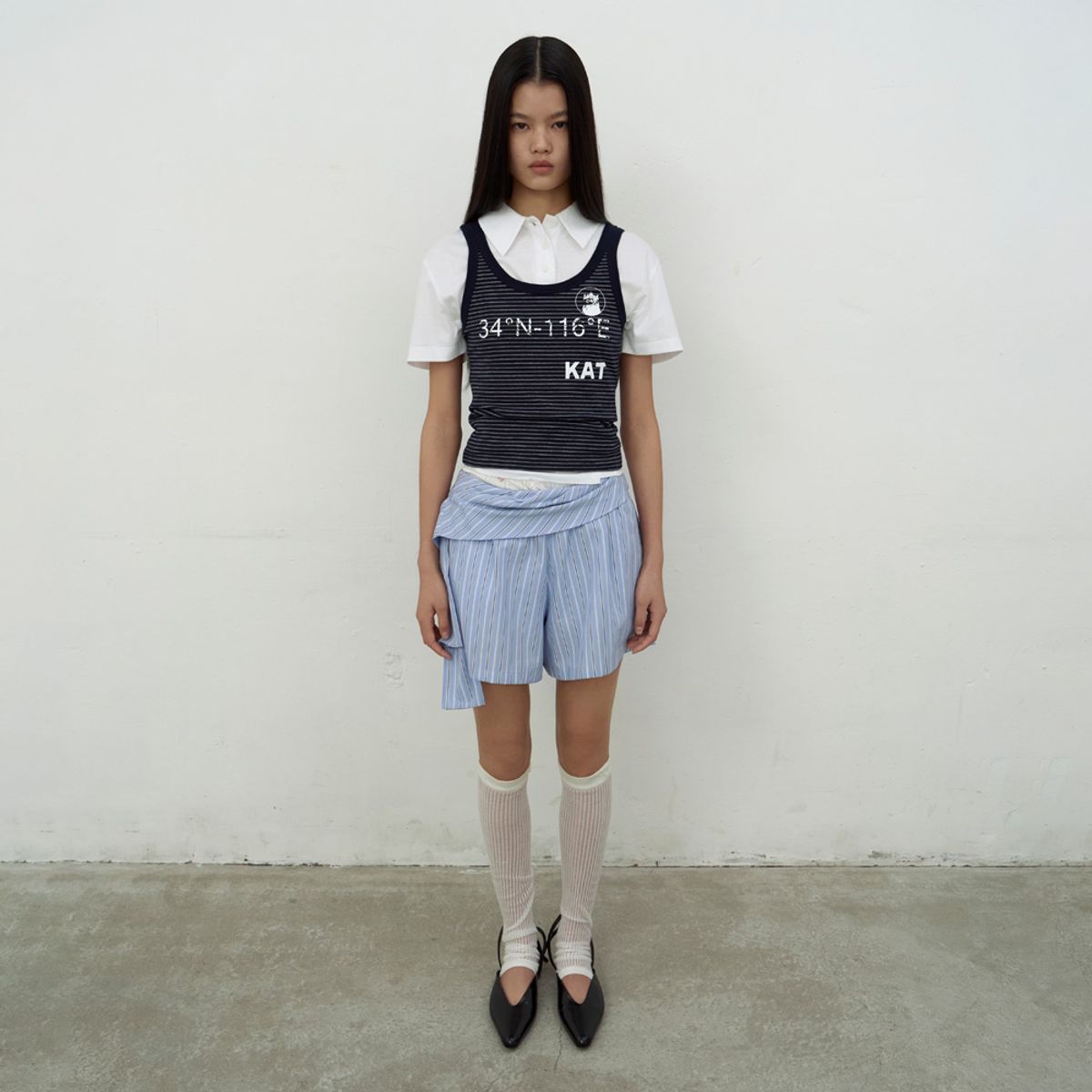 엘씨디씨티엠(LCDC™) OPEN COLLAR TOP (WHITE)