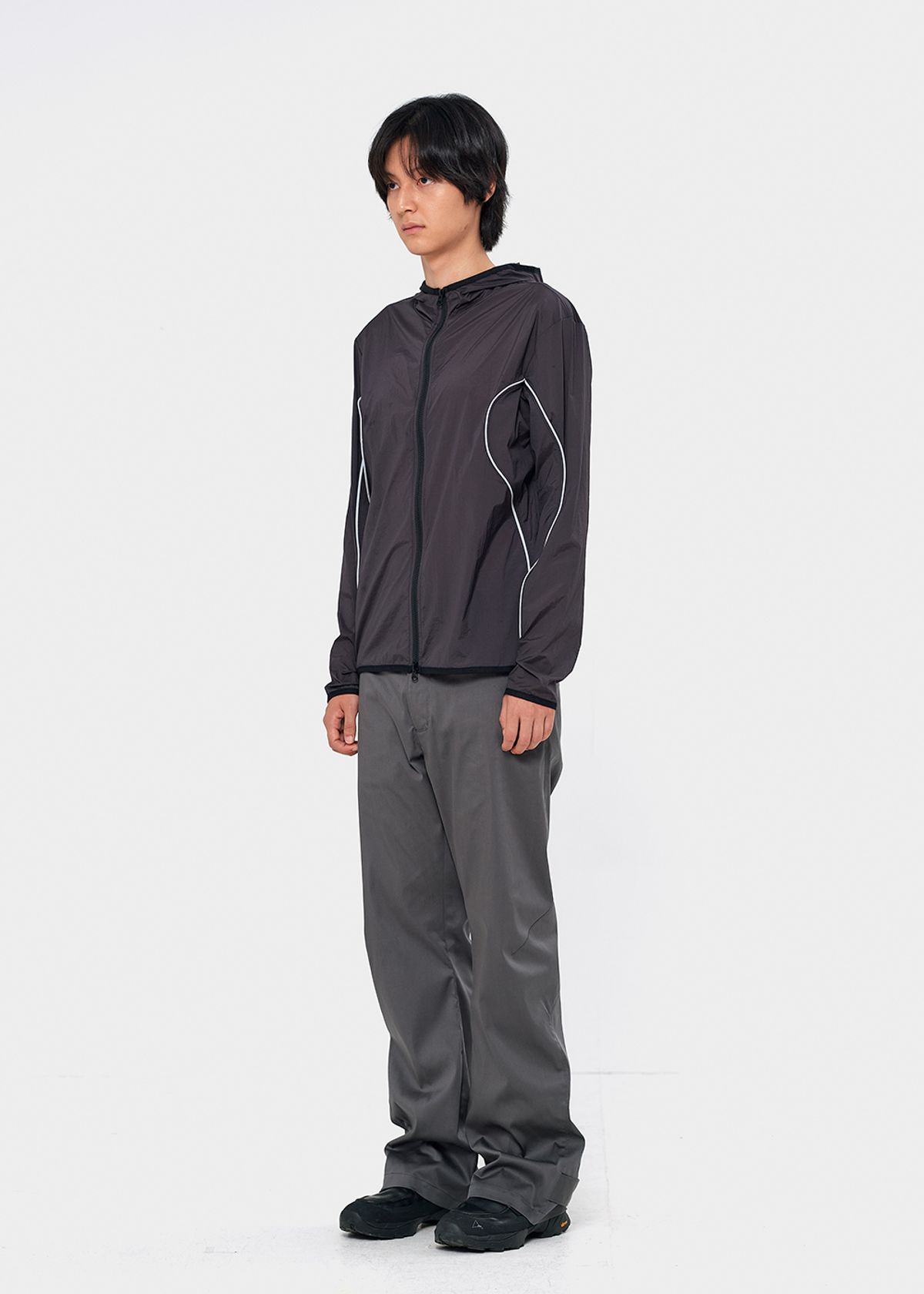 이레귤러(IRREGULAR) PARA LIGHT HOOD ZIP-UP (BROWN)