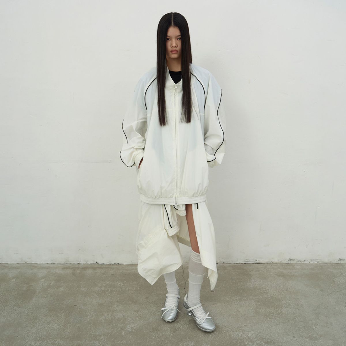 엘씨디씨티엠(LCDC™) OVERSIZED TRACK JACKET (WHITE)
