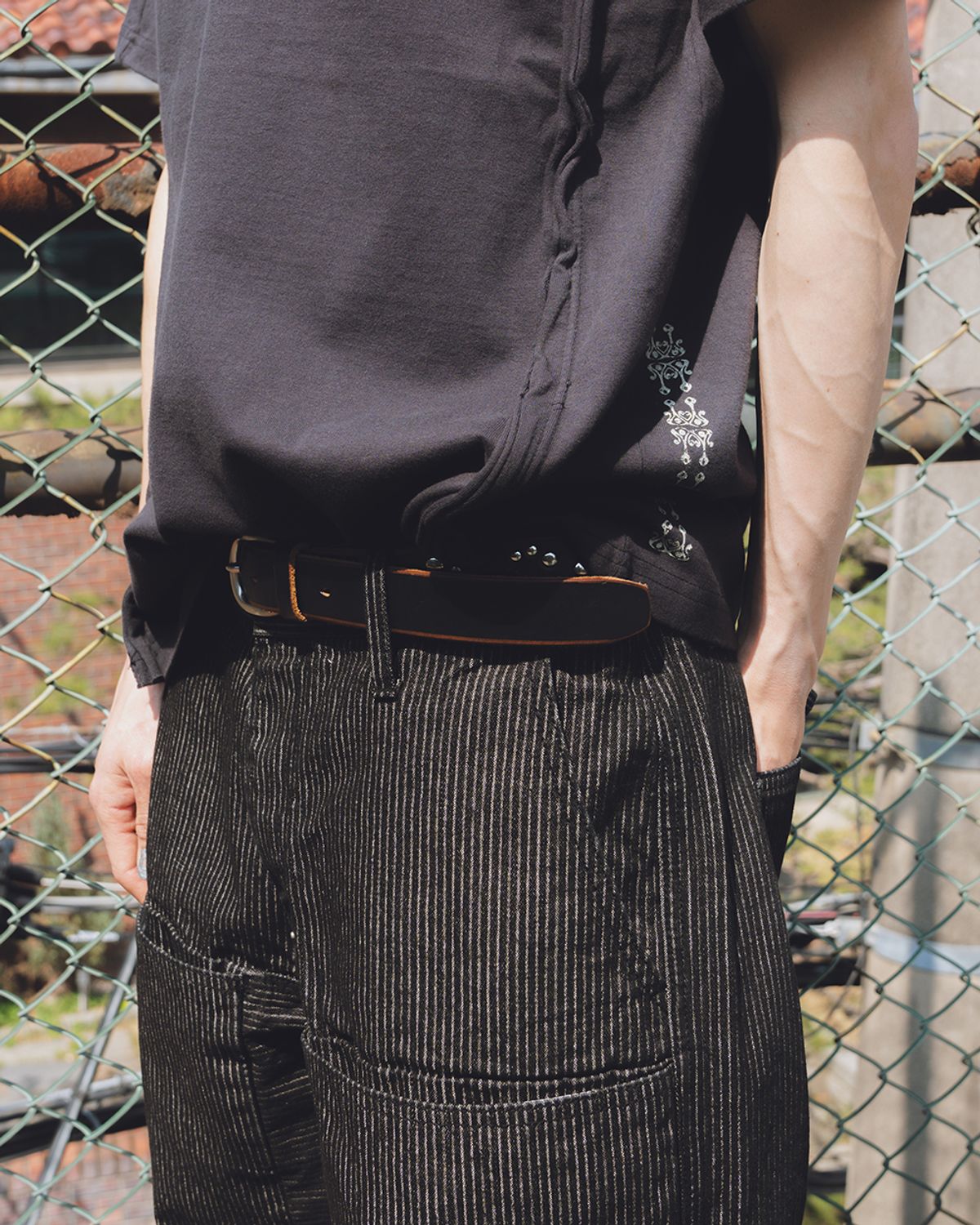 카락터(KARACTOR) Stripe denim pants / Black