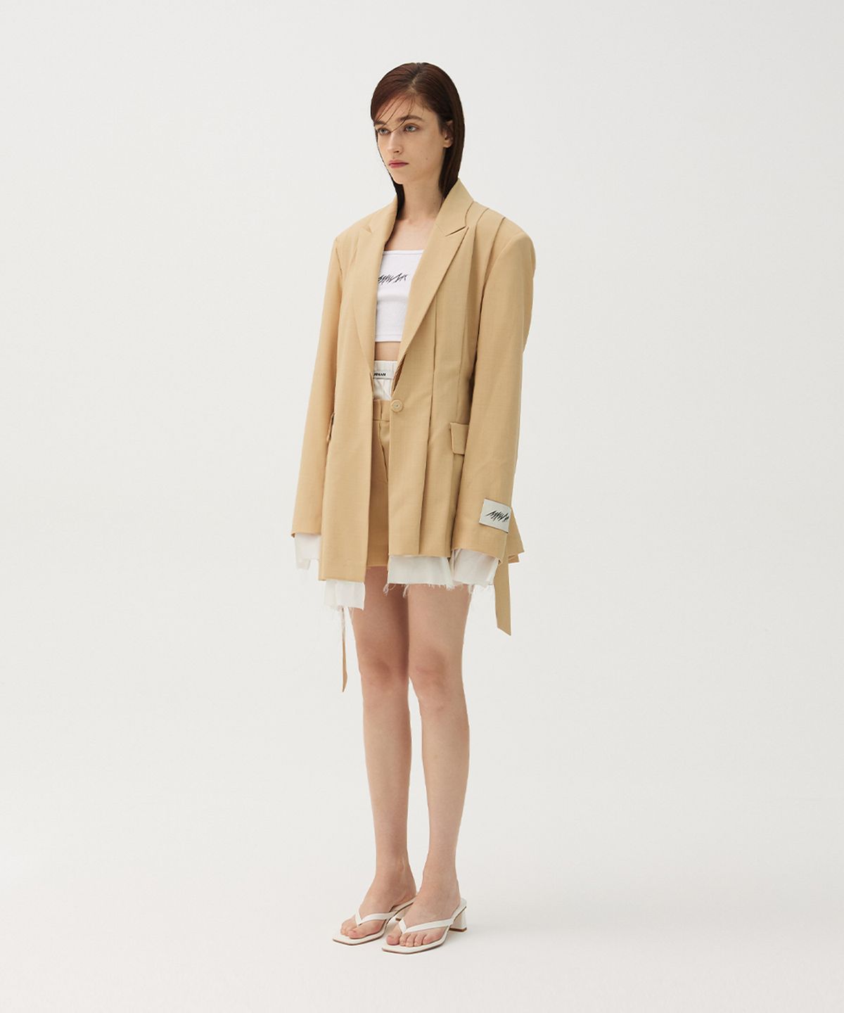 므아므(MMAM) Detachable collar tuck jacket