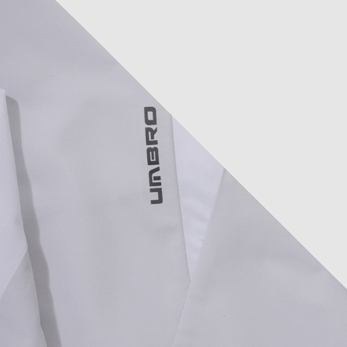 엄브로(UMBRO) 더블컷 긴팔 피스테 그레이(UQ221SWT53)