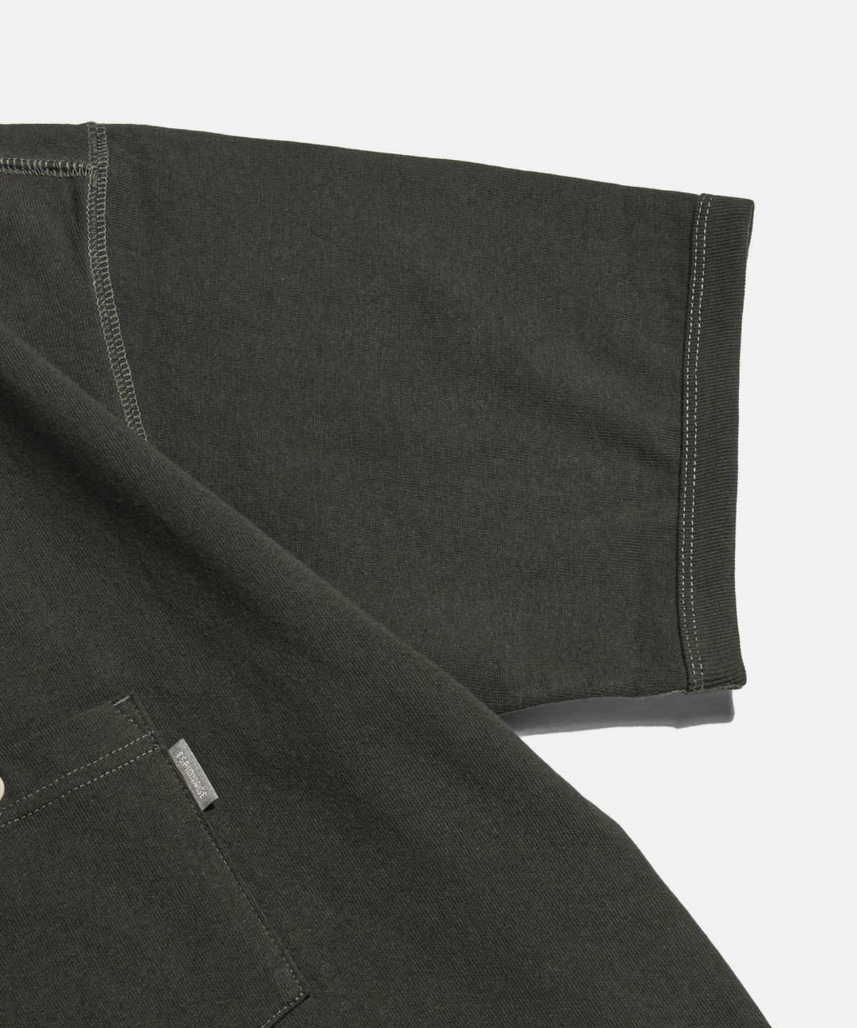에스피오나지(ESPIONAGE) Wide Henley Pocket Tee Vintage Black