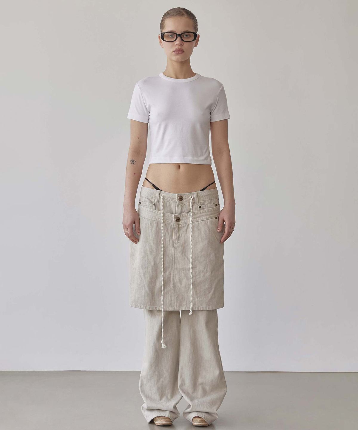 스컬프터(SCULPTOR) The Day Dreamers Crop Top White
