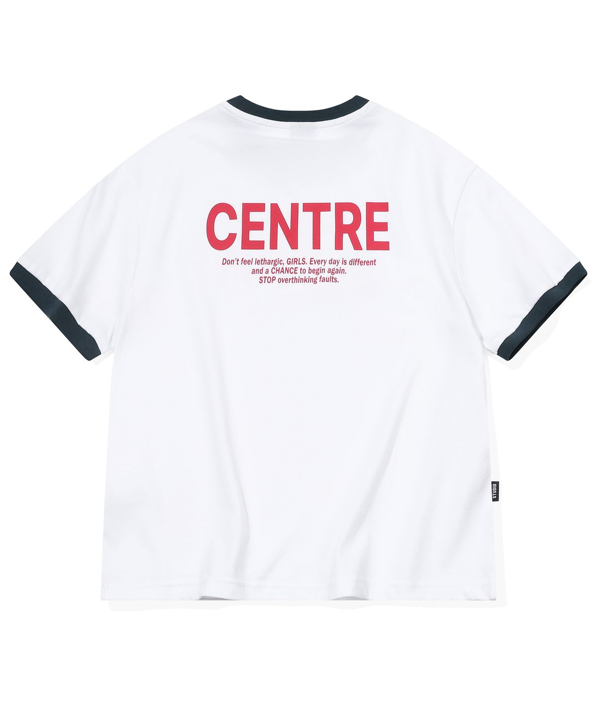 꼼파뇨(CPGN STUDIO) BUTTON CROP 링거티 화이트