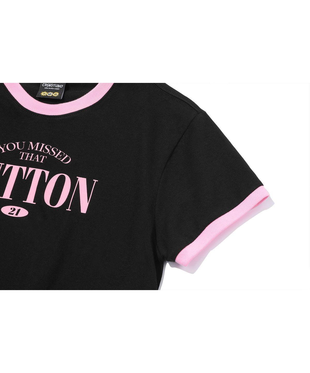 꼼파뇨(CPGN STUDIO) BUTTON CROP 링거티 블랙