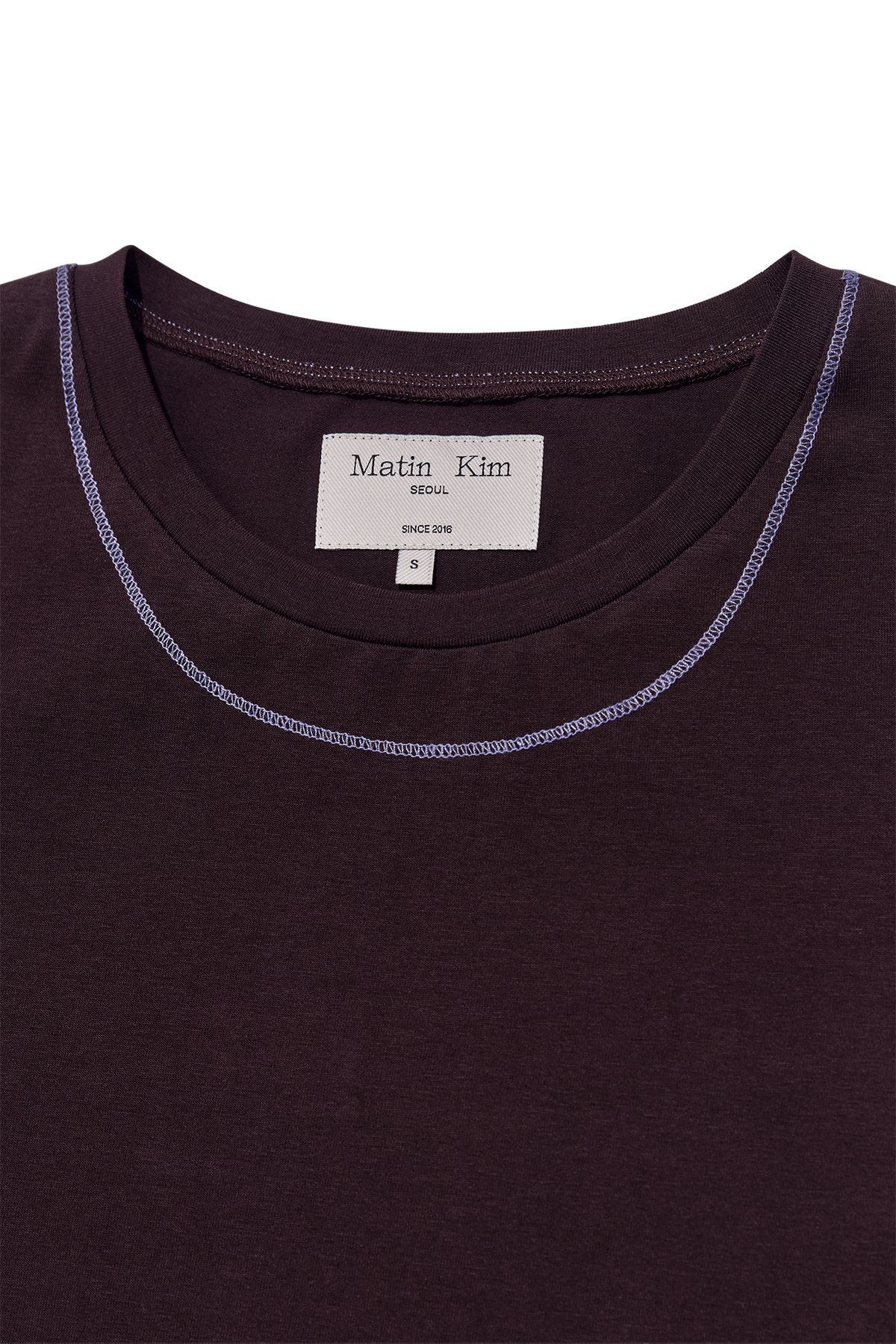 MUSINSA公式 | MATIN KIM STITCH POINT SMALL LOGO TOP IN BROWN