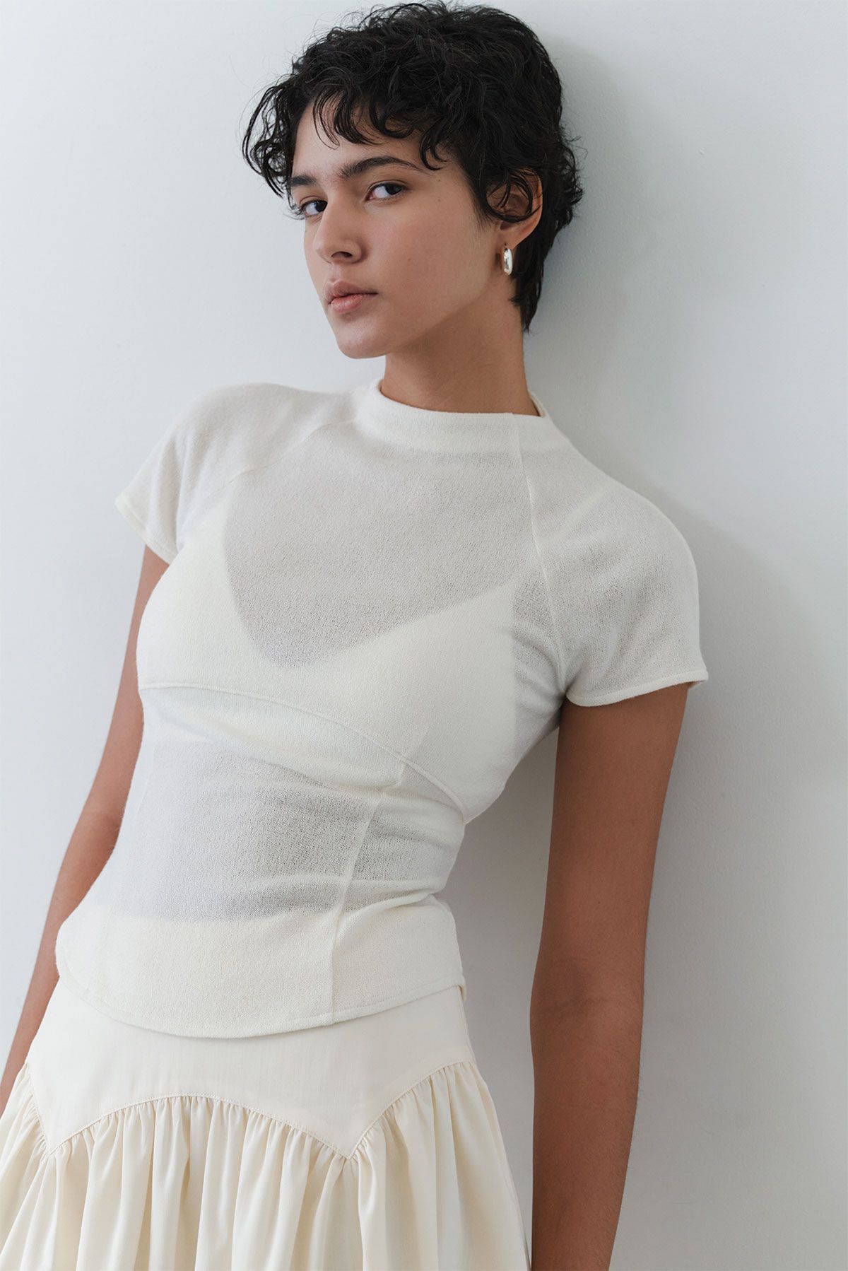 콥키노(KOBKINO) BUSTIER KNIT TOP (CREAM)