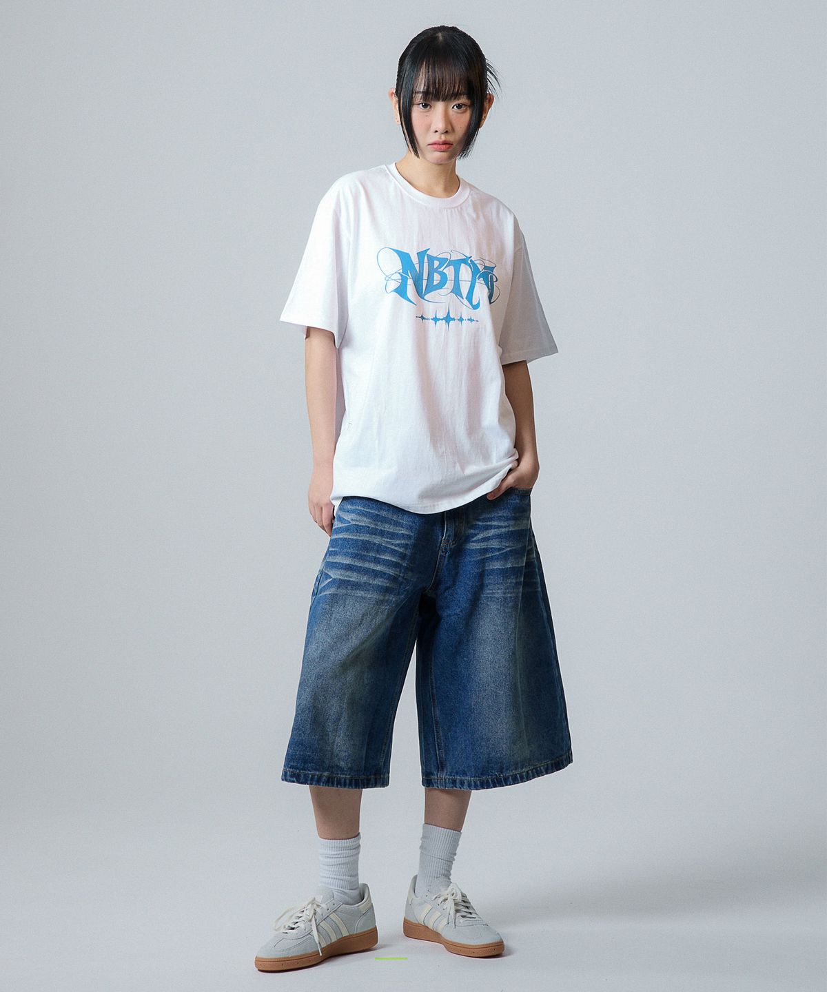 낫띵이즈베럴댄미(NOTHINGISBETTERTHANME) GALAXY LOGO TEE_white