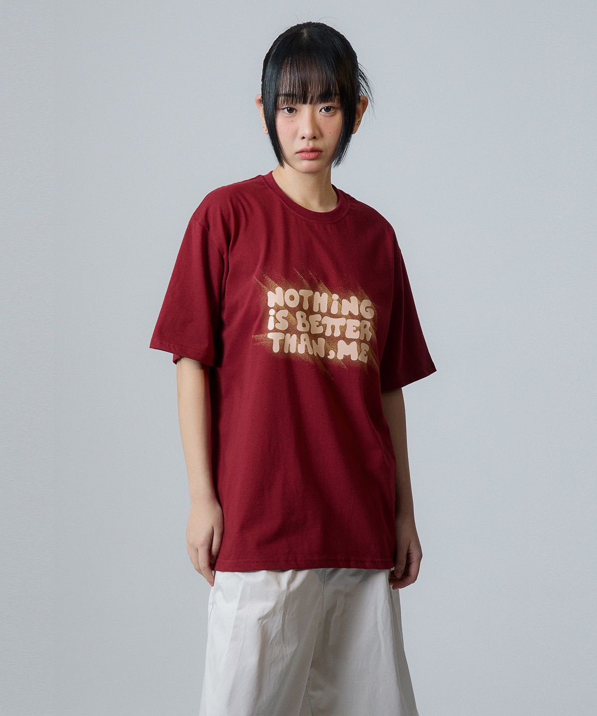 낫띵이즈베럴댄미(NOTHINGISBETTERTHANME) LIGHT LETTERING TEE_burgundy