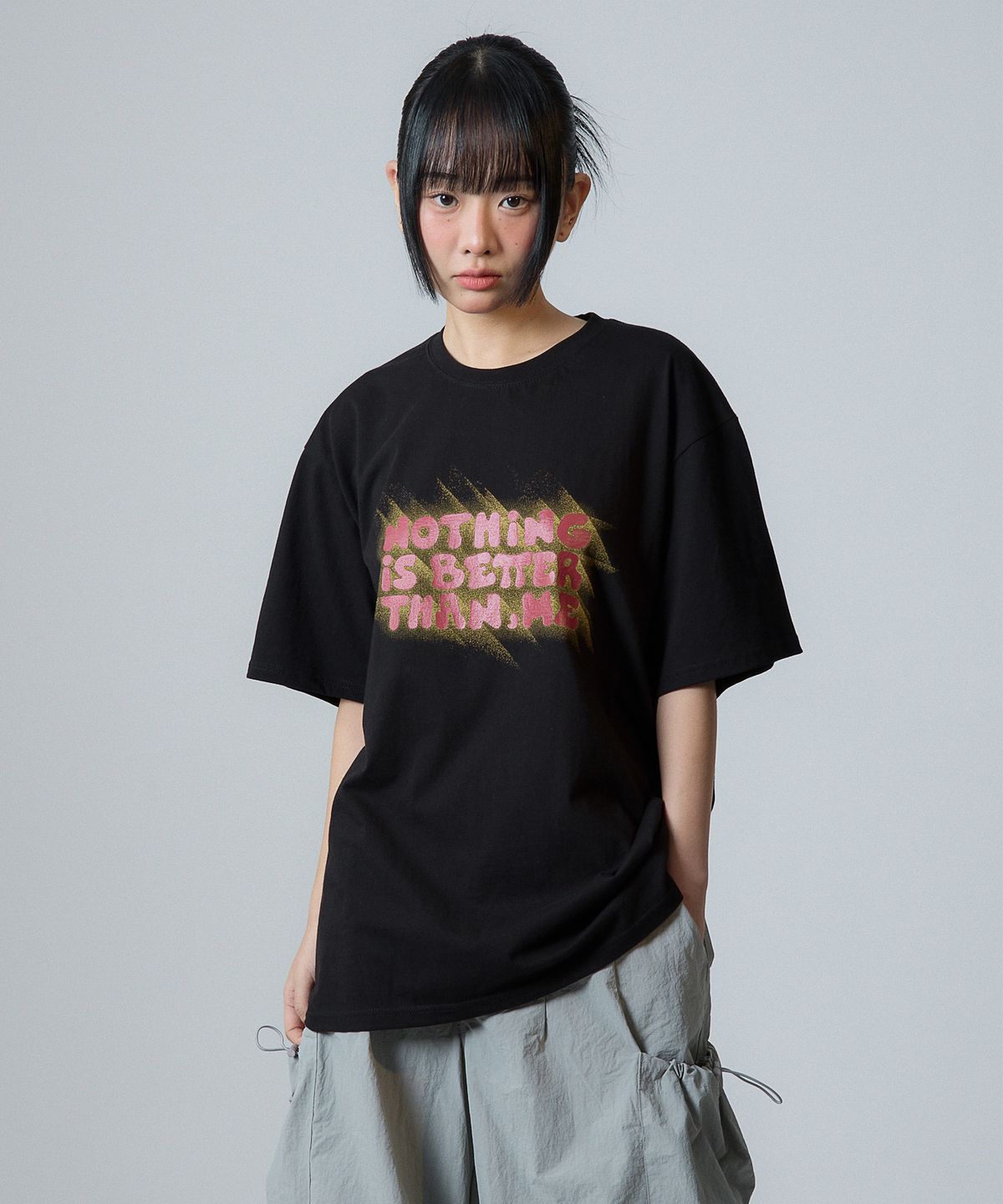 낫띵이즈베럴댄미(NOTHINGISBETTERTHANME) LIGHT LETTERING TEE_black
