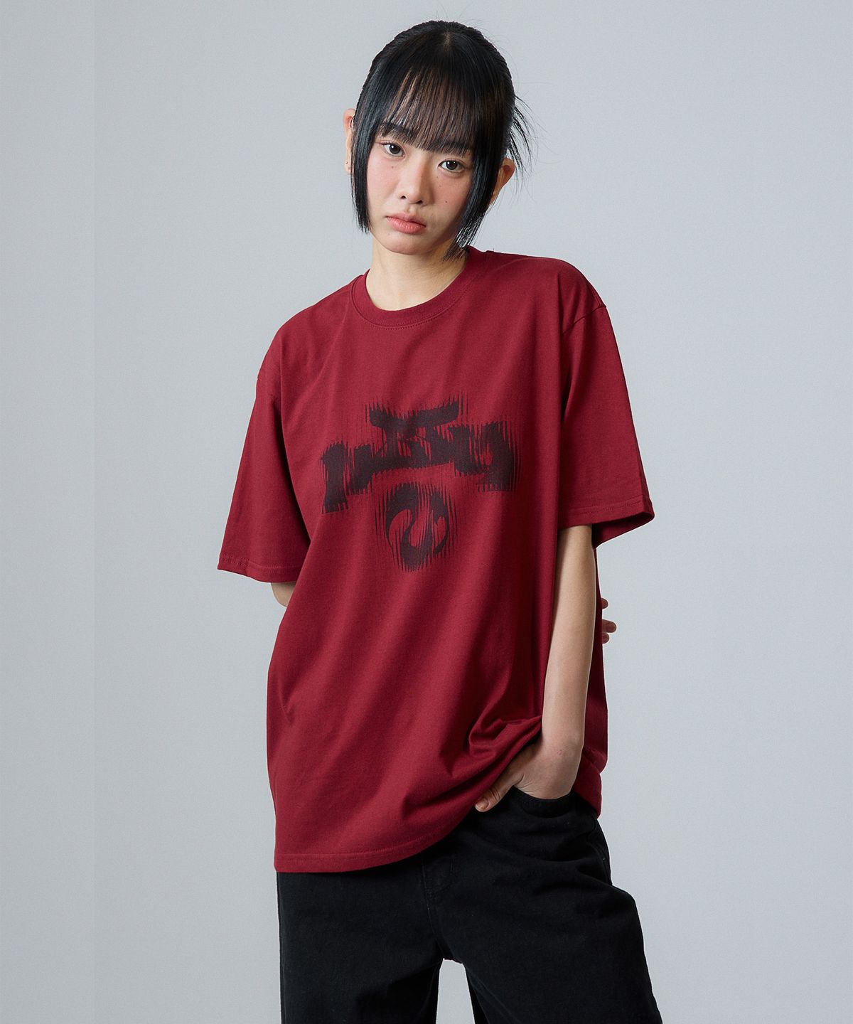 낫띵이즈베럴댄미(NOTHINGISBETTERTHANME) NBTM SYMBOL TEE_burgundy