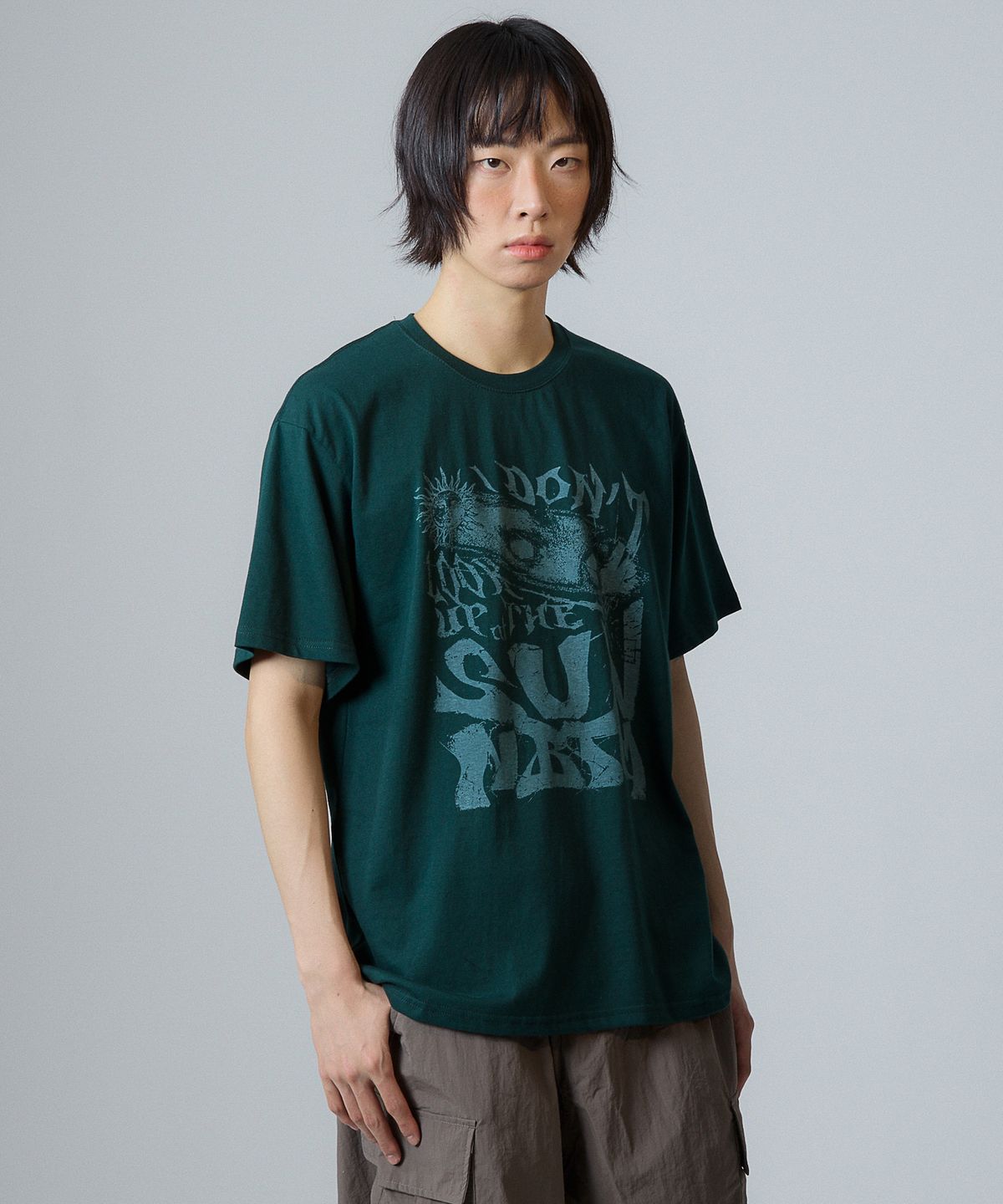 낫띵이즈베럴댄미(NOTHINGISBETTERTHANME) SUN ARTWORK TEE_green