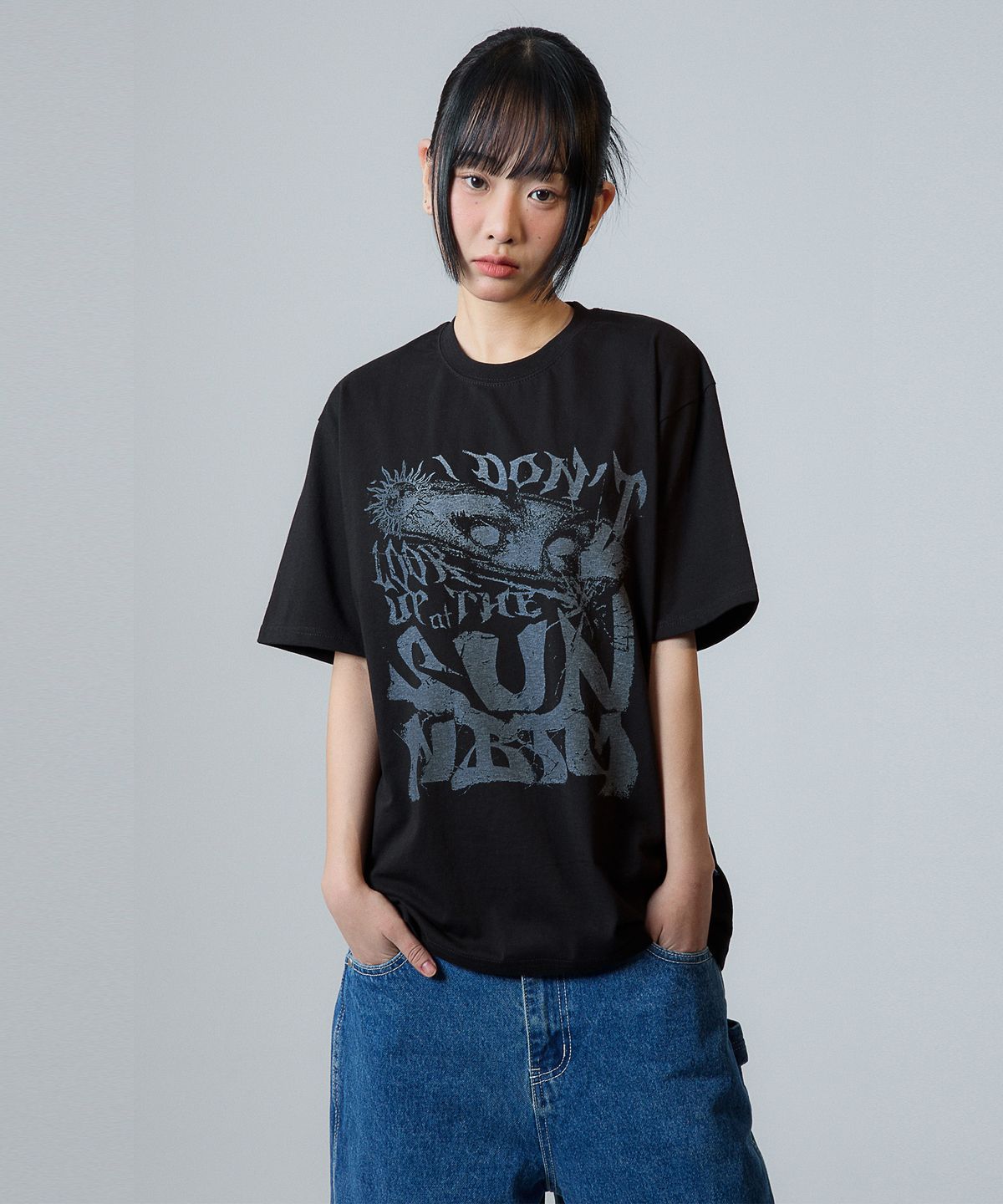 낫띵이즈베럴댄미(NOTHINGISBETTERTHANME) SUN ARTWORK TEE_black