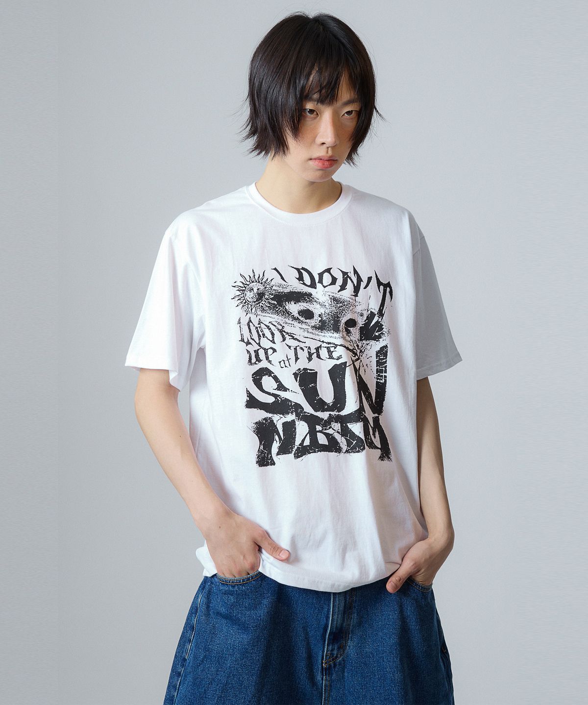 낫띵이즈베럴댄미(NOTHINGISBETTERTHANME) SUN ARTWORK TEE_white