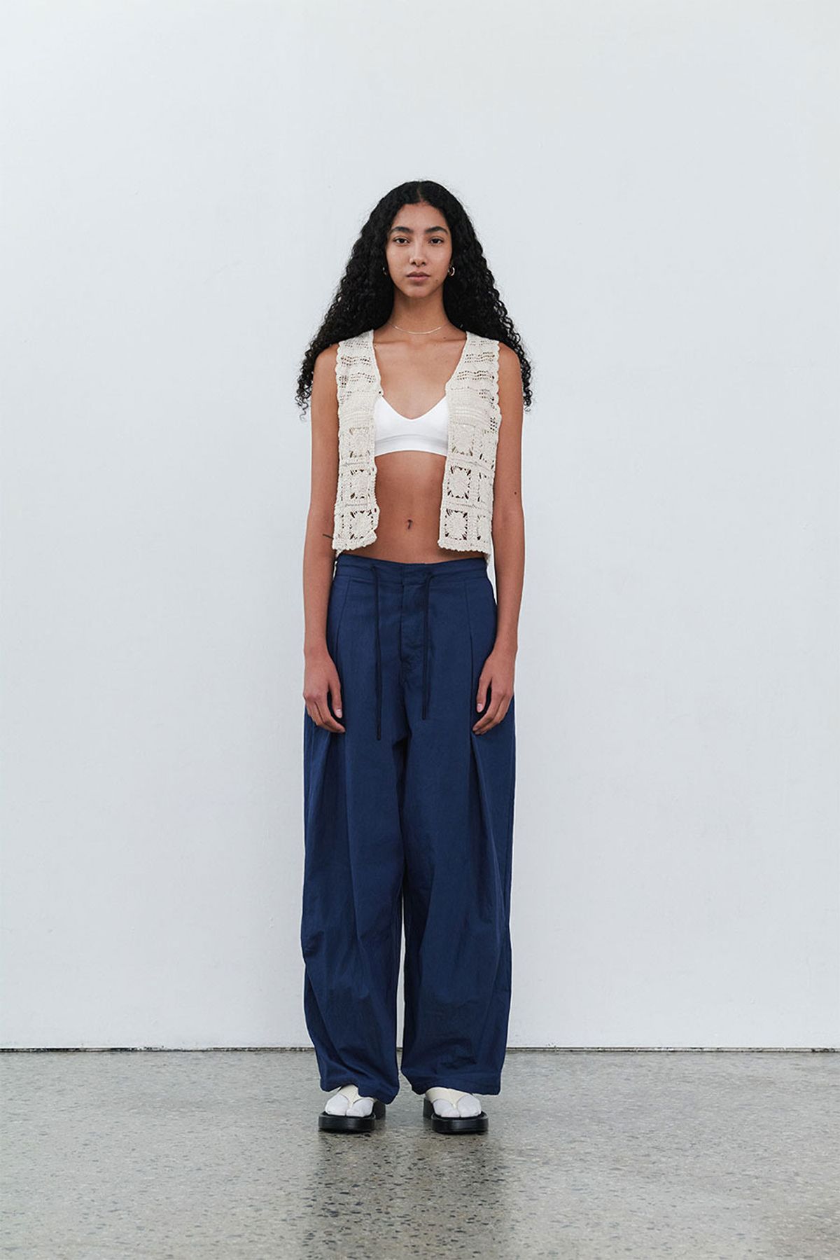콥키노(KOBKINO) PARACHUTE PANTS (BLUE) - ESSENTIAL