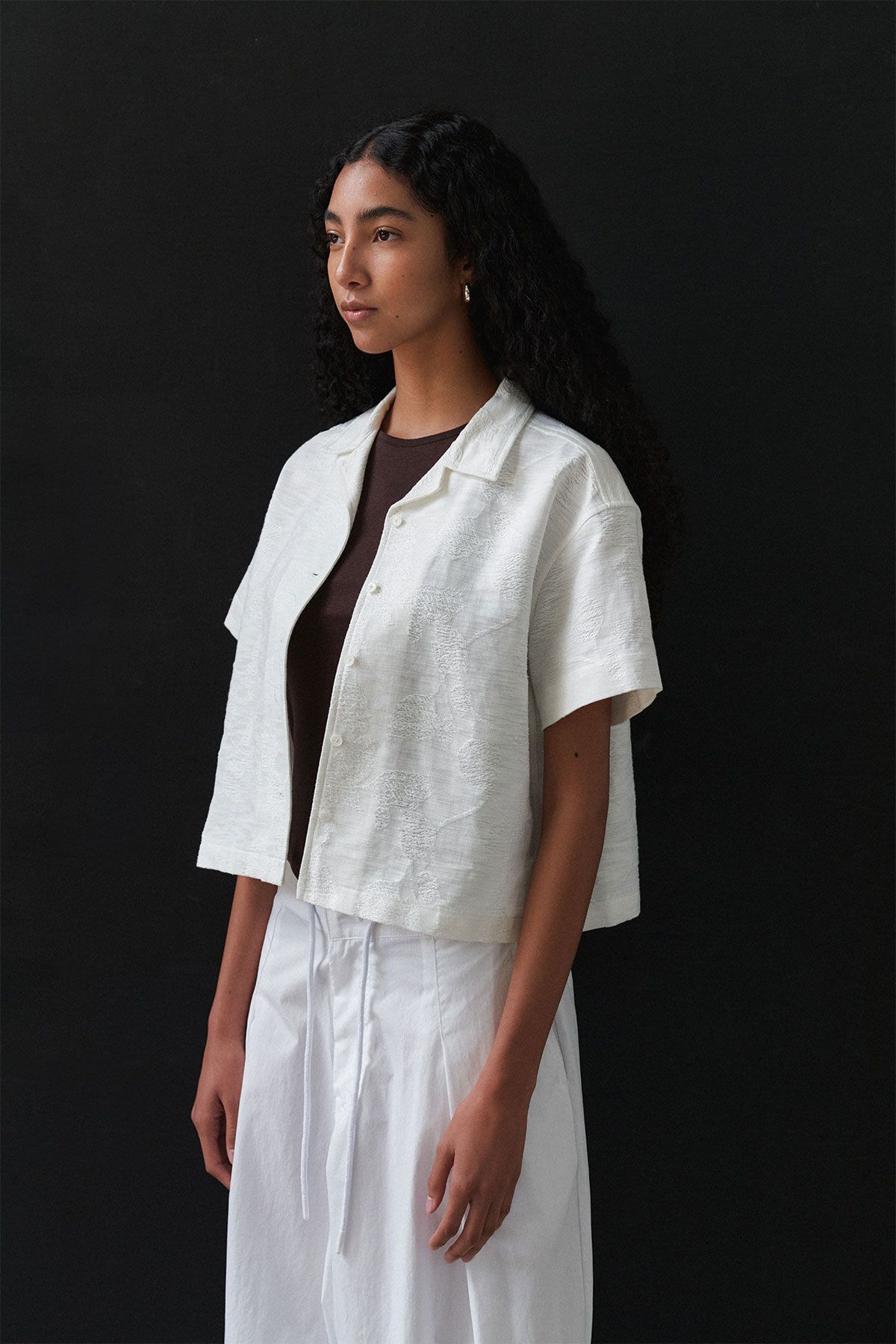 콥키노(KOBKINO) JACUARD HALF SHIRTS JACKET (WHITE)