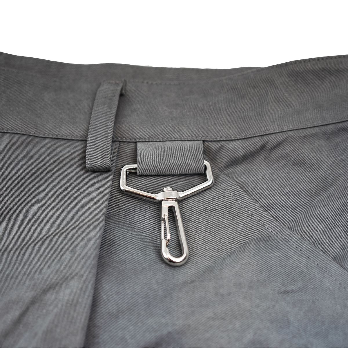 헤테로(HETERO) Extended Bermuda Pants (Charcoal Gray)