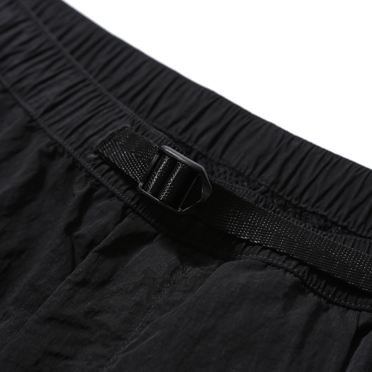 모이프(MOIF) [SS25] WEEKEND SHORTS / BLACK