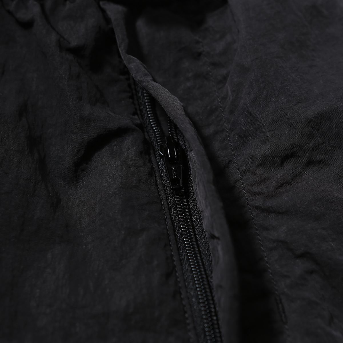 모이프(MOIF) [SS25] WEEKEND SHORTS / BLACK