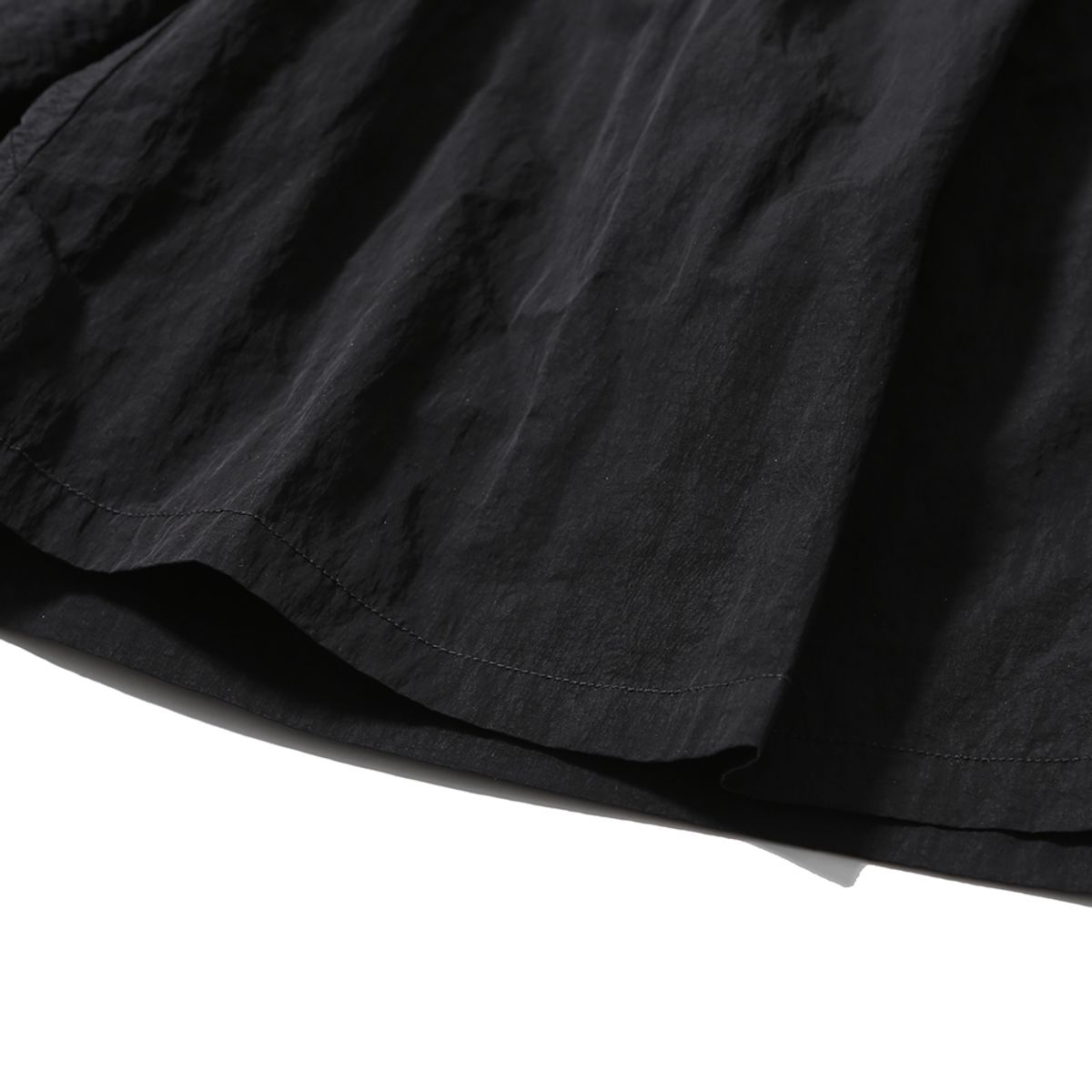 모이프(MOIF) [SS25] WEEKEND SHORTS / BLACK
