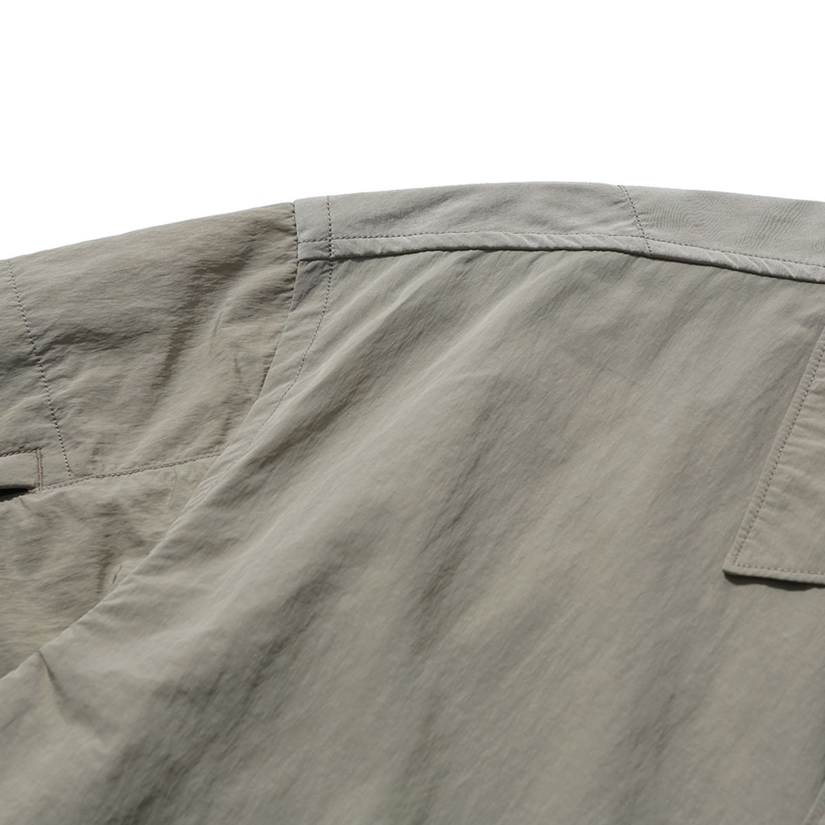 모이프(MOIF) [SS25] WEEKEND HALF SHIRT / SAND