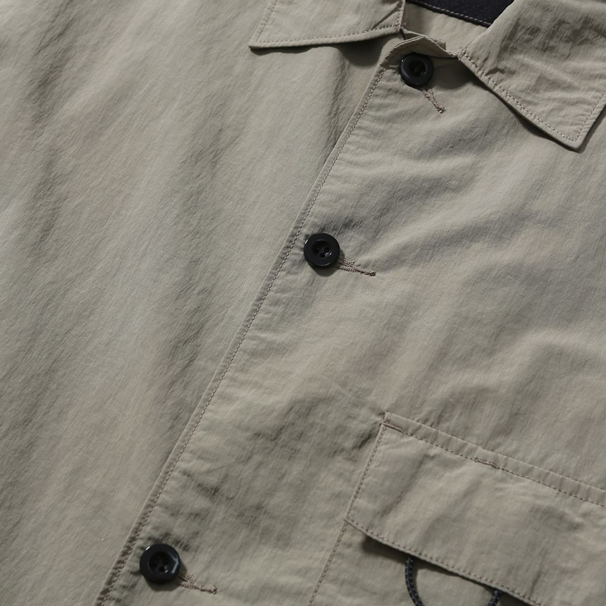 모이프(MOIF) [SS25] WEEKEND HALF SHIRT / SAND
