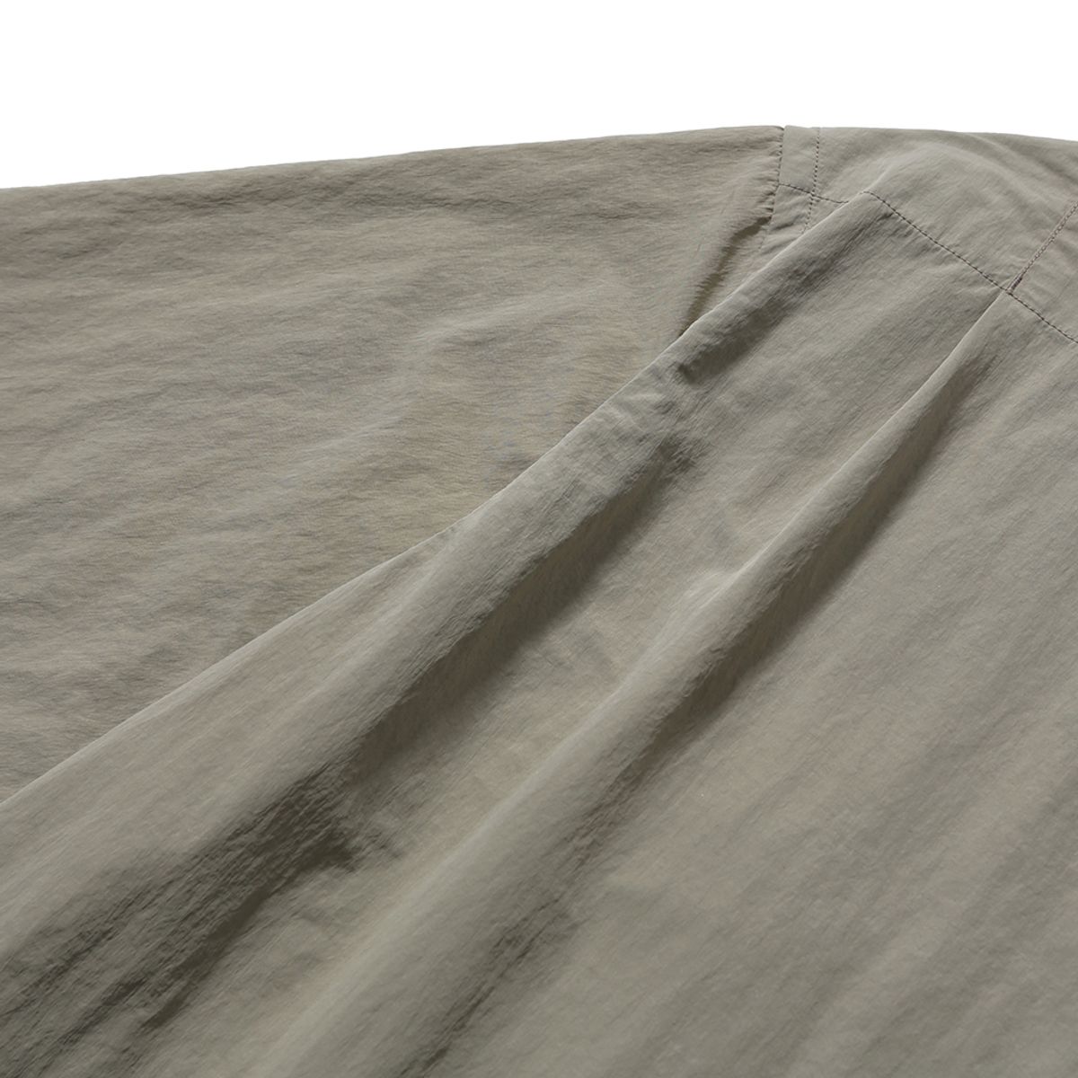 모이프(MOIF) [SS25] WEEKEND HALF SHIRT / SAND
