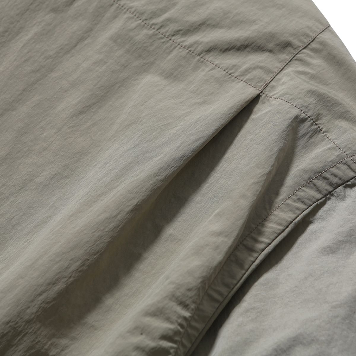 모이프(MOIF) [SS25] WEEKEND HALF SHIRT / SAND